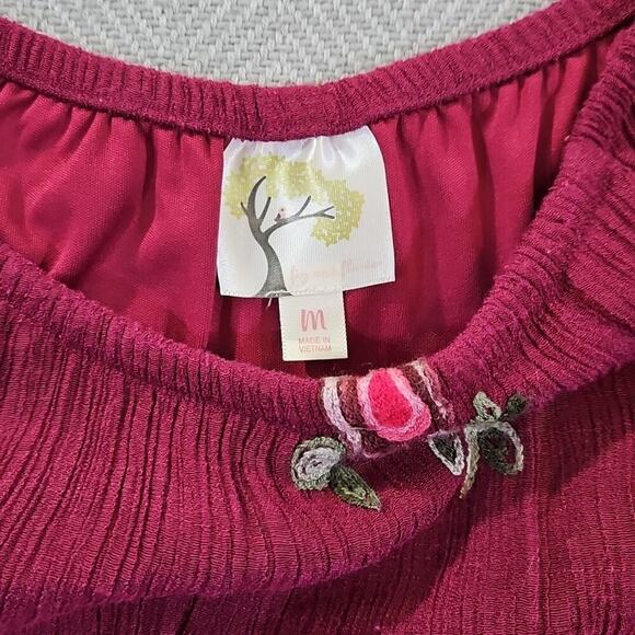 Fig and Flower Women's Medium Red Smock With Rose Embroidery Ruffled Sleeves EUC - Picture 5 of 14